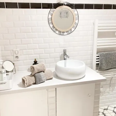 Du Platane Apartament Saint-Laurent-des-Arbres