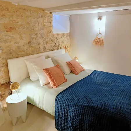 Du Platane Vakantiehuis Saint-Laurent-des-Arbres